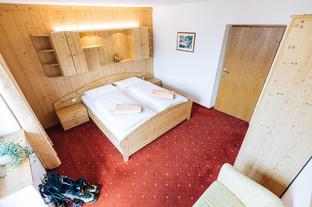 Hotel Schoenwies Trodena Bagian luar foto