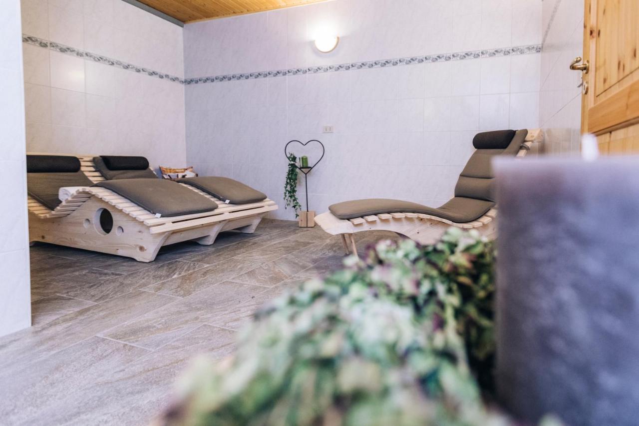 Hotel Schoenwies Trodena Bagian luar foto